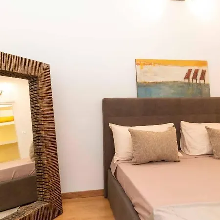 Silenziosa, Nel Verde, Pet Allowed: Golden Home* Apartment Turin