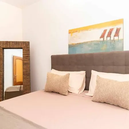 Apartment Silenziosa, Nel Verde, Pet Allowed: Golden Home*
