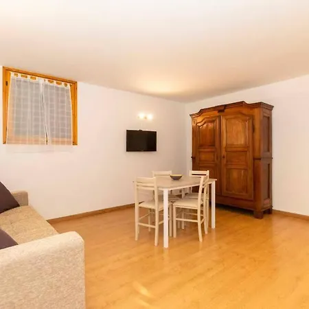 Silenziosa, Nel Verde, Pet Allowed: Golden Home* Apartment Turin