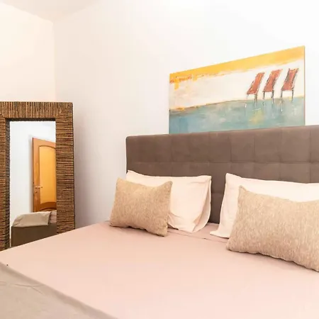 Silenziosa, Nel Verde, Pet Allowed: Golden Home*