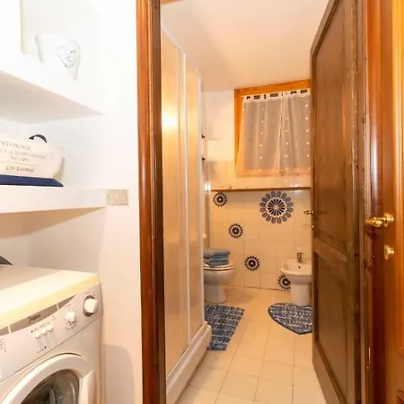 Silenziosa, Nel Verde, Pet Allowed: Golden Home* شقة